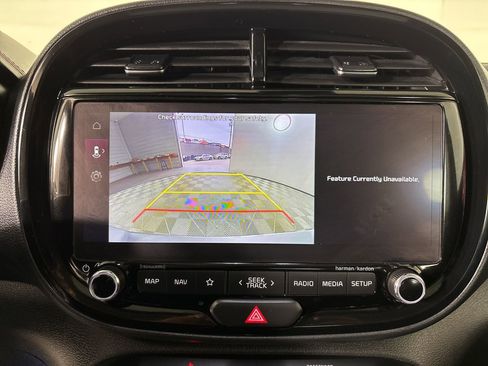 Used 2025 Kia Soul GT-Line w/ GT-Line Technology Package image 17