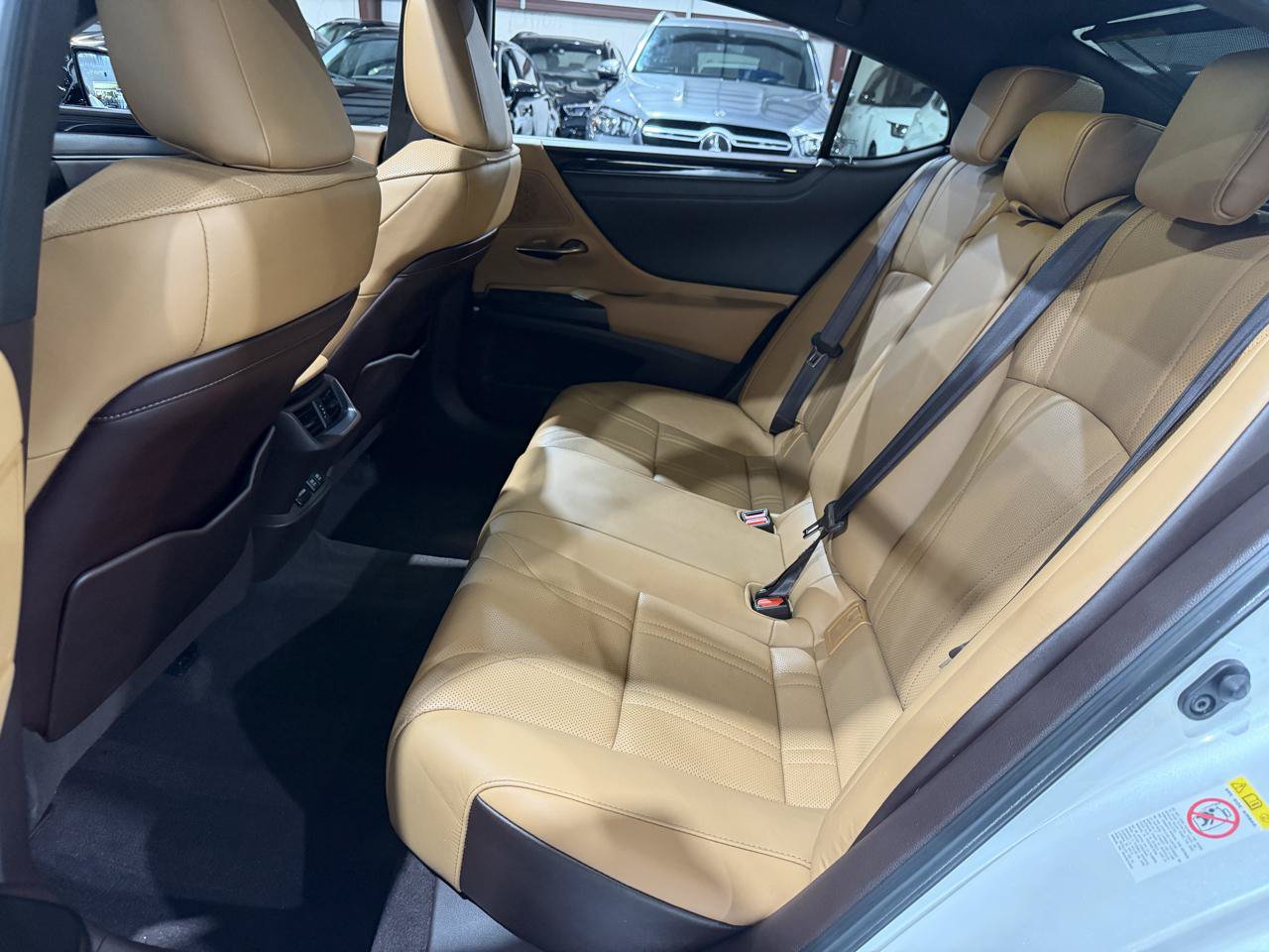 Used 2019 Lexus ES 350 FWD image 11