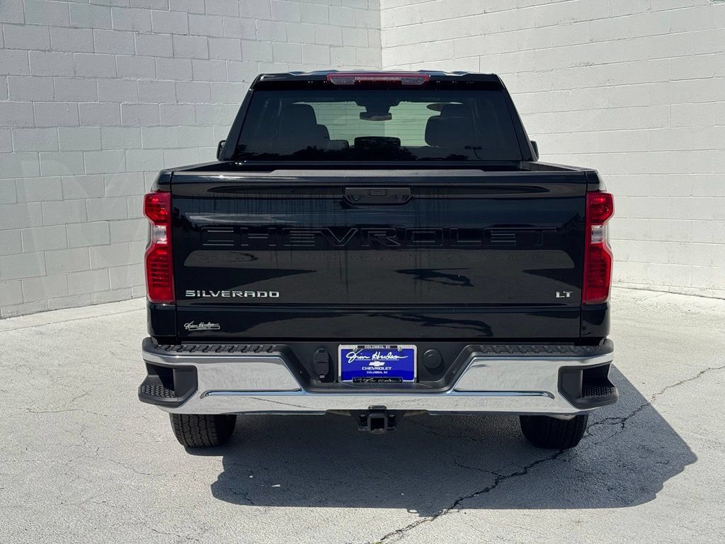 Used 2026 Chevrolet Silverado 1500 LT RWD image 11