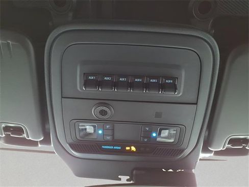 Used 2023 Ford Bronco Big Bend image 23