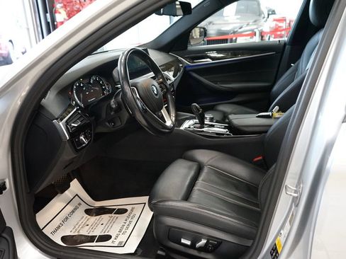 Used 2017 BMW 540i xDrive AWD/4WD image 27