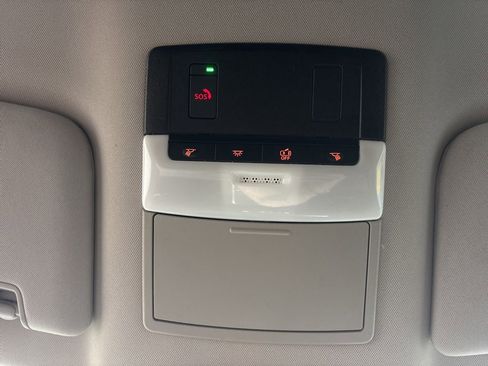 Used 2023 Nissan Pathfinder SL image 31