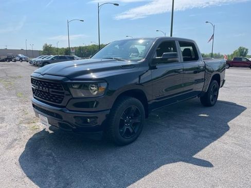 Used 2023 RAM 1500 Big Horn AWD/4WD image 3