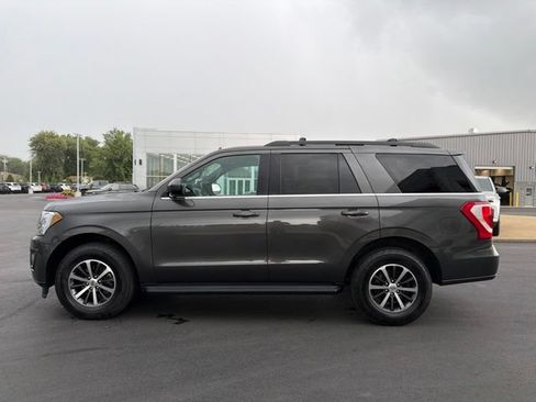 Used 2021 Ford Expedition XLT AWD/4WD image 4