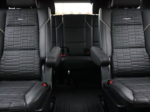 Used 2025 Cadillac Escalade Sport Platinum image 54