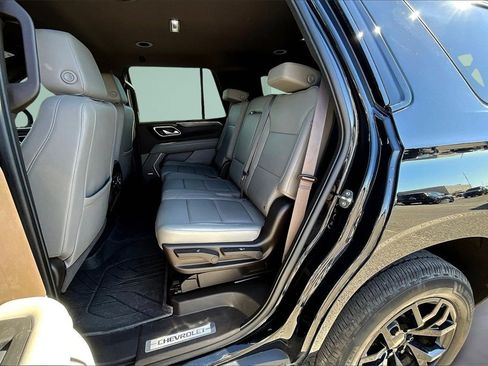 Used 2022 Chevrolet Tahoe Z71 w/ Luxury Package image 26