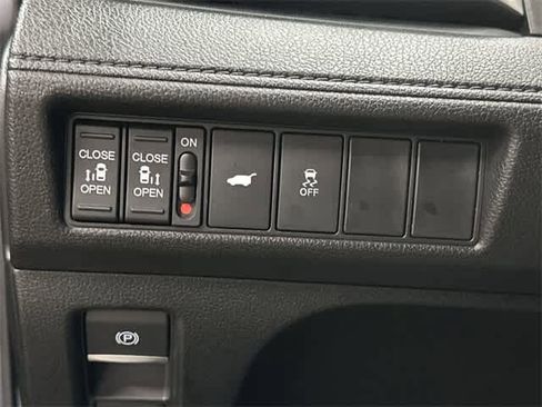 Certified 2025 Honda Odyssey EX-L image 19