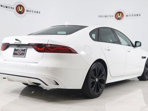 Used 2024 Jaguar XF R-Dynamic SE image 3