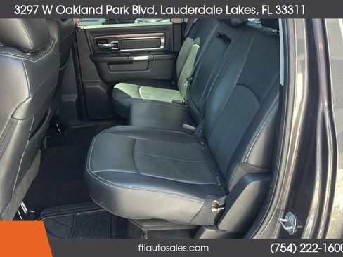 Used 2018 RAM 1500 Laramie w/ Convenience Group image 30