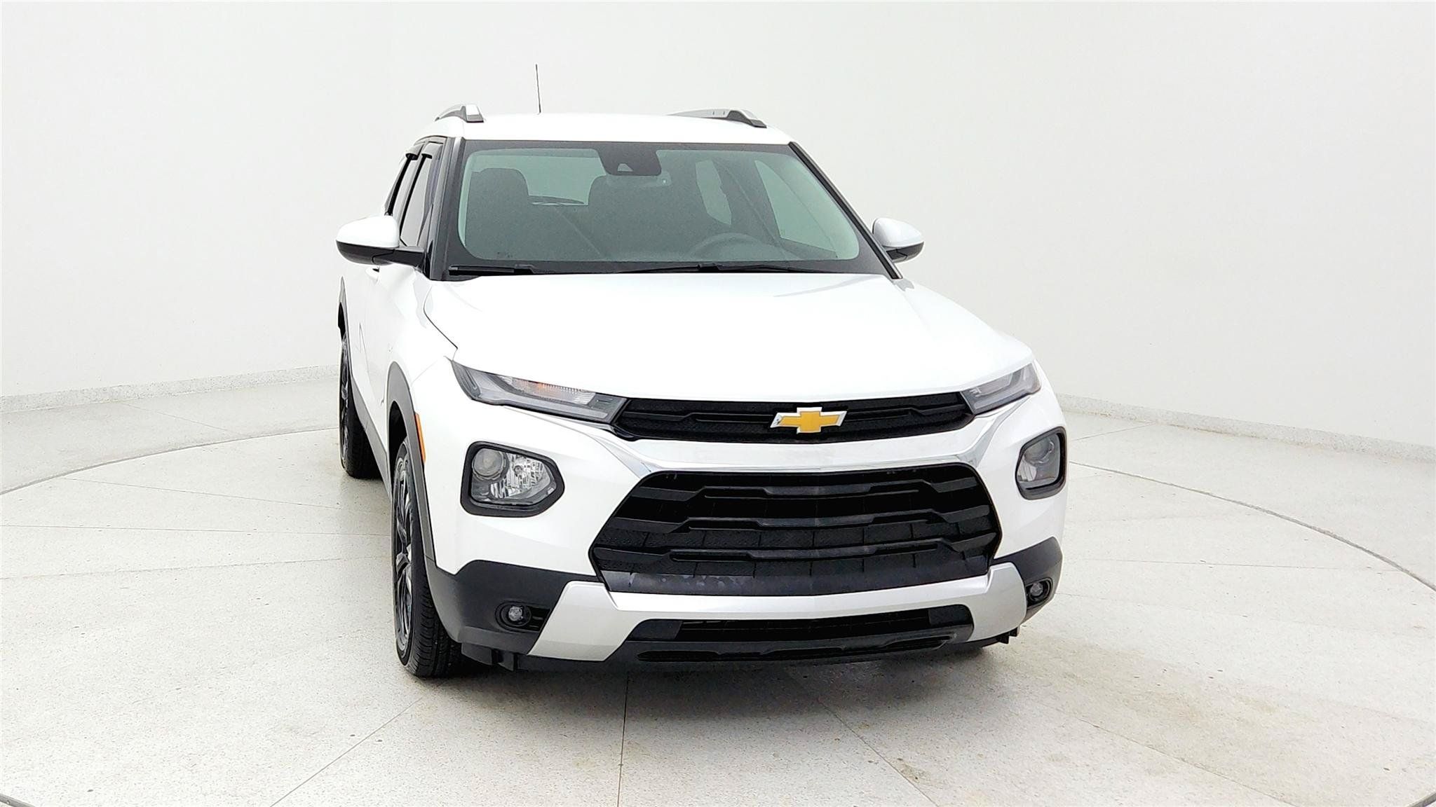 Used 2023 Chevrolet TrailBlazer LT w/ Convenience Package FWD image 8