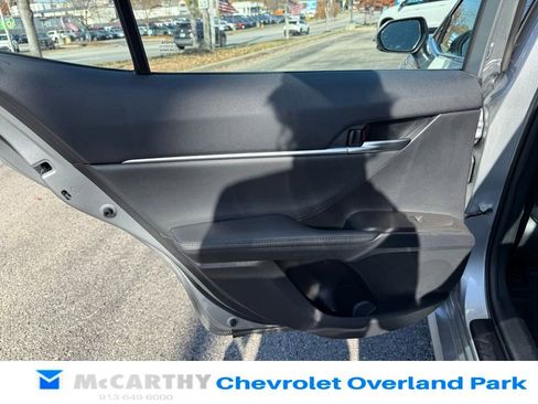 Used 2024 Toyota Camry XLE w/ Navigation Package image 31