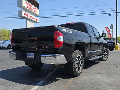 Used 2019 Toyota Tundra SR5 w/ TRD Off Road Package AWD/4WD image 12