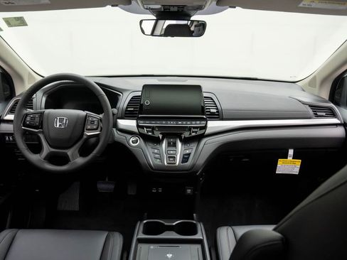 New 2026 Honda Odyssey EX-L image 10
