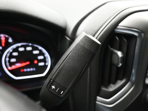 Used 2019 Chevrolet Silverado 1500 RST image 27