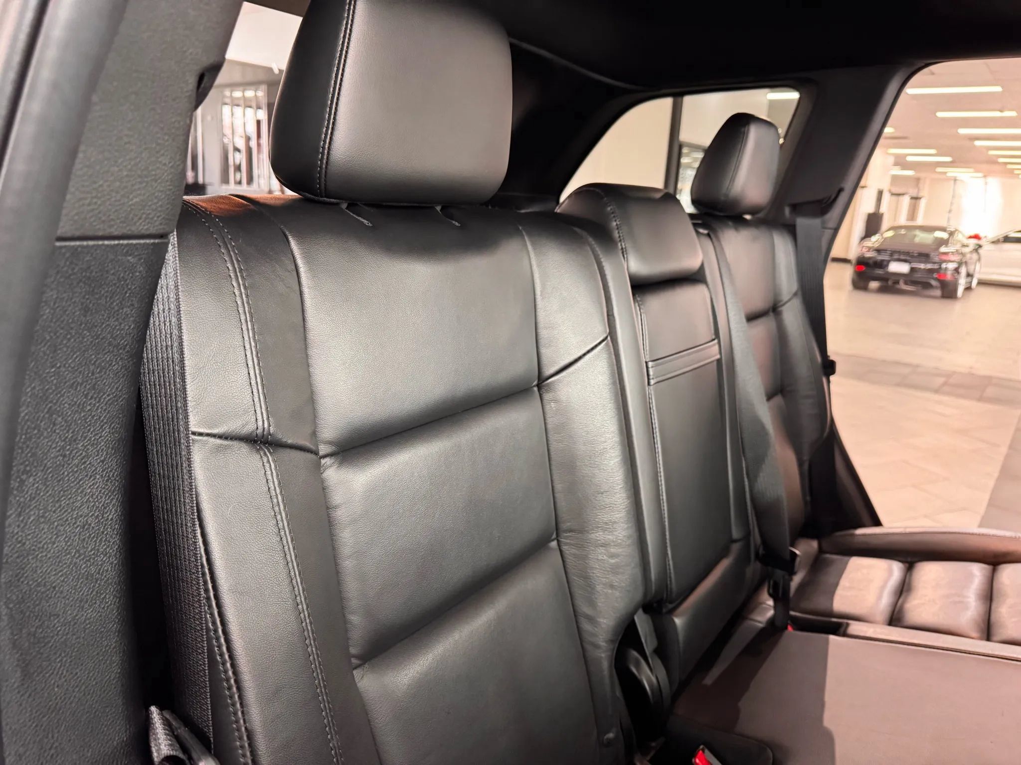 Used 2018 Jeep Grand Cherokee Limited AWD/4WD image 16