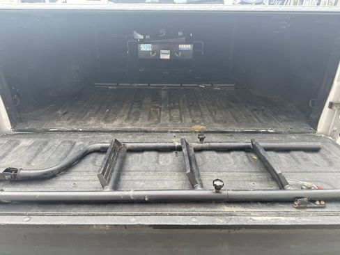 Used 2013 RAM 3500 ST w/ SXT Appearance Group image 23