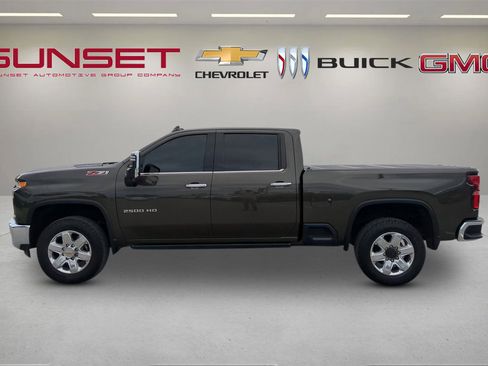 Certified 2023 Chevrolet Silverado 2500 LTZ w/ LTZ Premium Package image 7