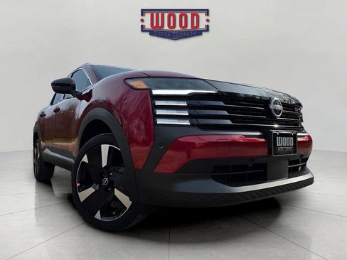 New 2026 Nissan Kicks SR image 4