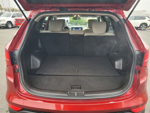Used 2016 Hyundai Santa Fe Sport image 11