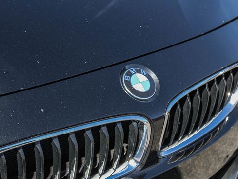 Used 2019 BMW 440i xDrive Coupe w/ M Sport Package image 9