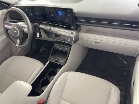Used 2024 Hyundai Kona SEL image 25