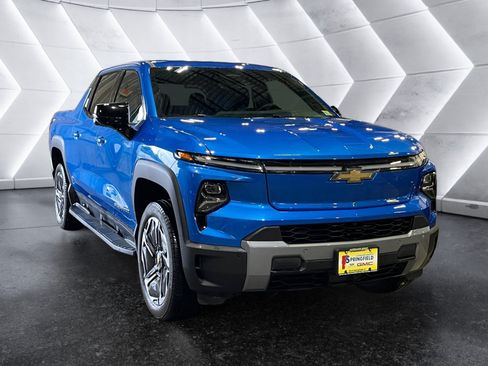 Used 2026 Chevrolet Silverado EV LT AWD/4WD image 8