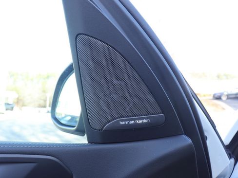 Used 2024 BMW X5 xDrive40i w/ Premium Package image 24