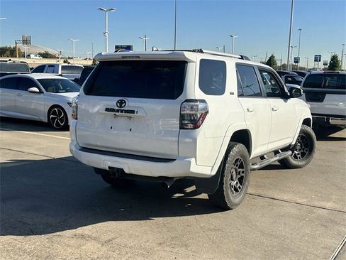Used 2024 Toyota 4Runner SR5 Premium image 5