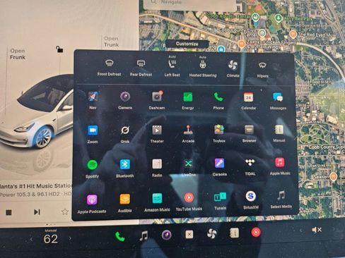 Used 2023 Tesla Model 3 Standard Range image 40