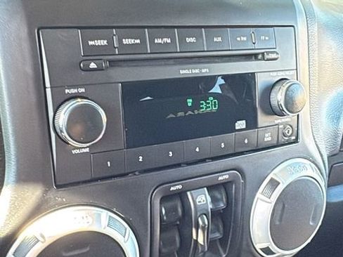 Used 2013 Jeep Wrangler Unlimited Sahara w/ Dual Top Group image 12