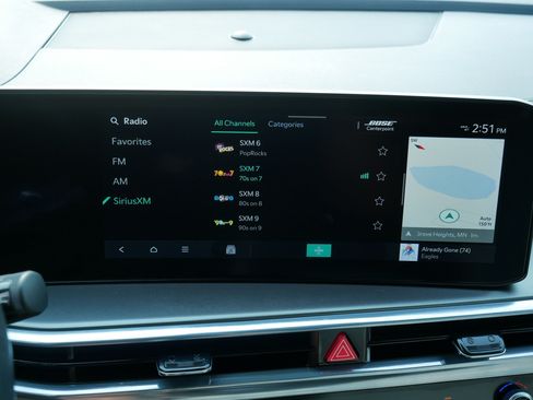 Certified 2025 Kia Sorento SX Prestige AWD/4WD image 22