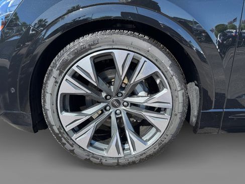 New 2026 Audi Q8 Premium Plus AWD/4WD image 9