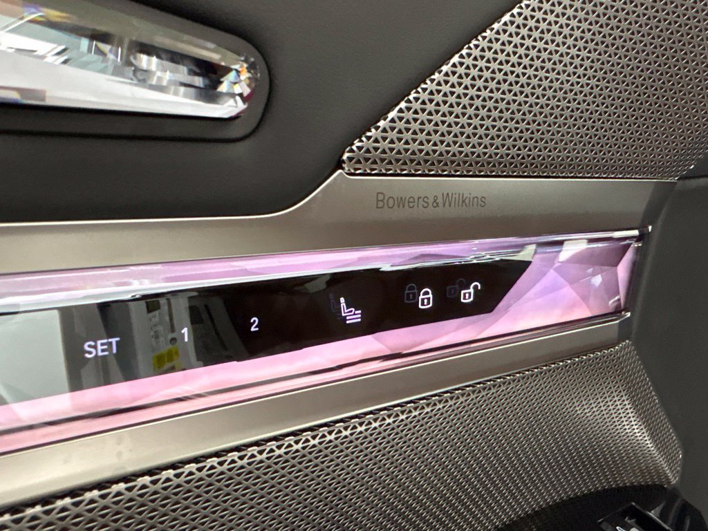 Certified 2024 BMW i7 eDrive50 RWD image 25