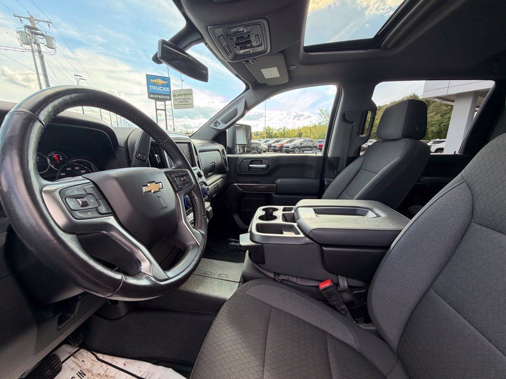 Used 2022 Chevrolet Silverado 2500 LT w/ All Star Edition AWD/4WD image 14
