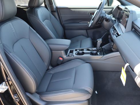 New 2026 Subaru Outback Touring XT image 24