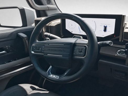 Used 2024 GMC Hummer EV 3X AWD/4WD image 31