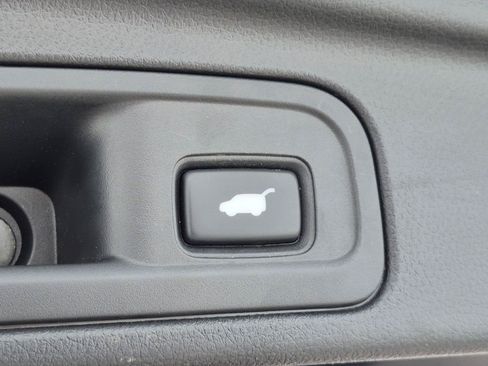 Used 2017 Honda Pilot EX-L image 19