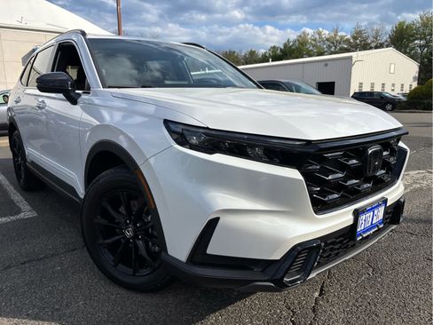 Certified 2024 Honda CR-V Sport image 2