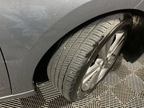 Used 2017 Hyundai Elantra Value Edition FWD image 37