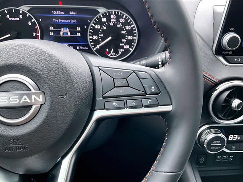 Certified 2025 Nissan Sentra SR image 23