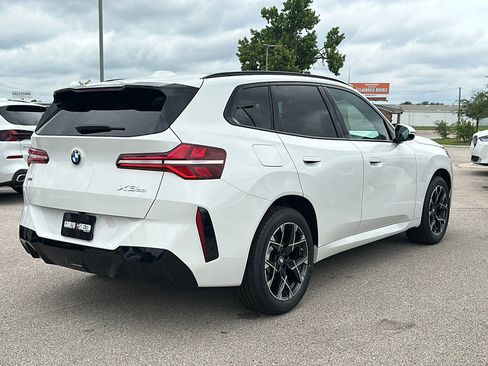 New 2026 BMW X3 xDrive30 w/ Premium Package AWD/4WD image 8