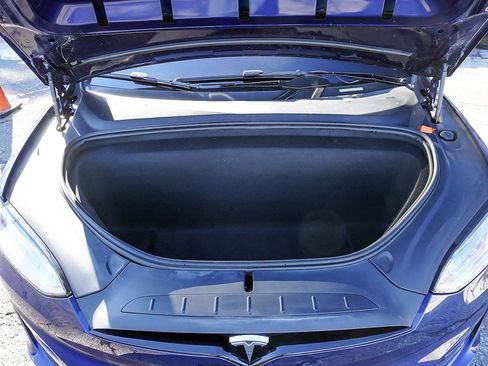 Used 2022 Tesla Model X Base image 23