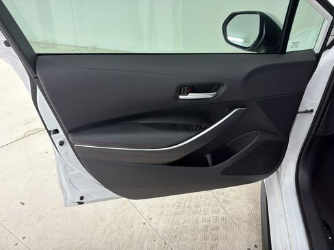 Used 2024 Toyota Corolla SE FWD image 14
