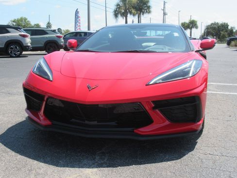Used 2023 Chevrolet Corvette Stingray Premium Conv w/ Z51 Performance Package RWD image 4