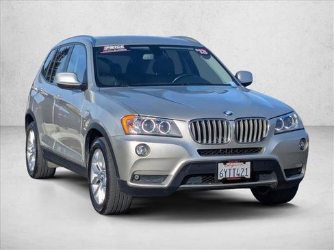 Used 2013 BMW X3 xDrive28i image 3