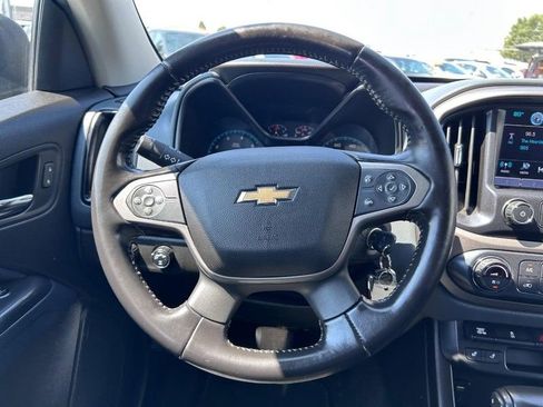 Used 2018 Chevrolet Colorado Z71 image 11