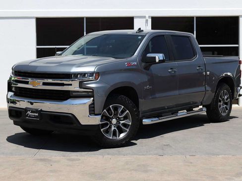 Used 2020 Chevrolet Silverado 1500 LT w/ Texas Edition AWD/4WD image 1