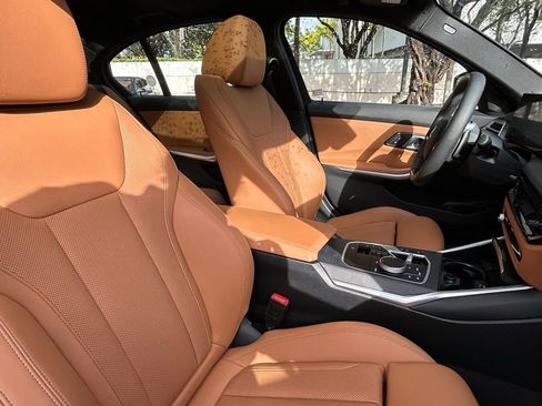 Used 2025 BMW 330i xDrive Sedan w/ Convenience Package AWD/4WD image 35