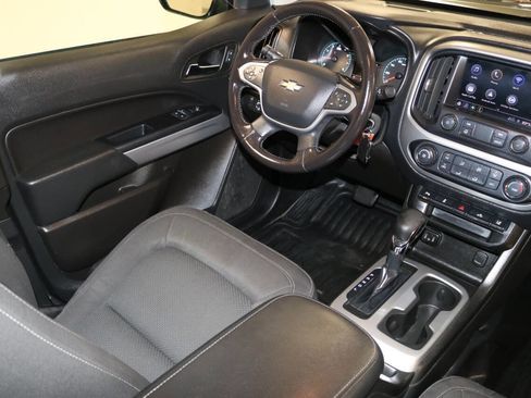 Used 2022 Chevrolet Colorado LT w/ Fleet Safety Package image 16