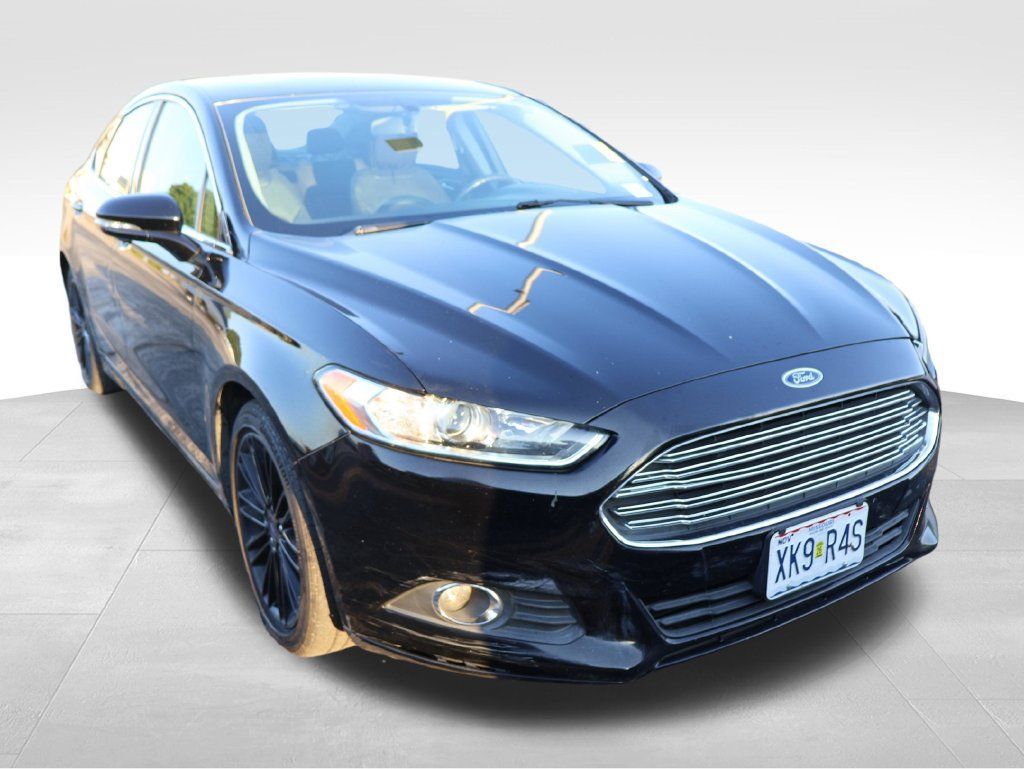 Used 2016 Ford Fusion SE w/ Equipment Group 202A FWD image 12